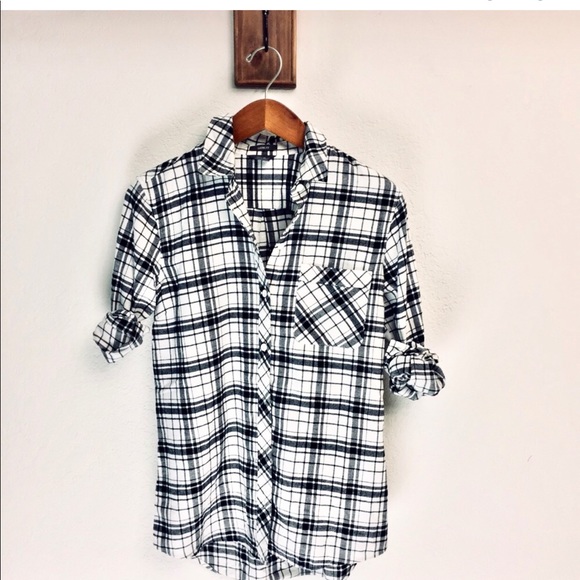 Eddie Bauer Tops - Eddie Bauer black and white classic flannel